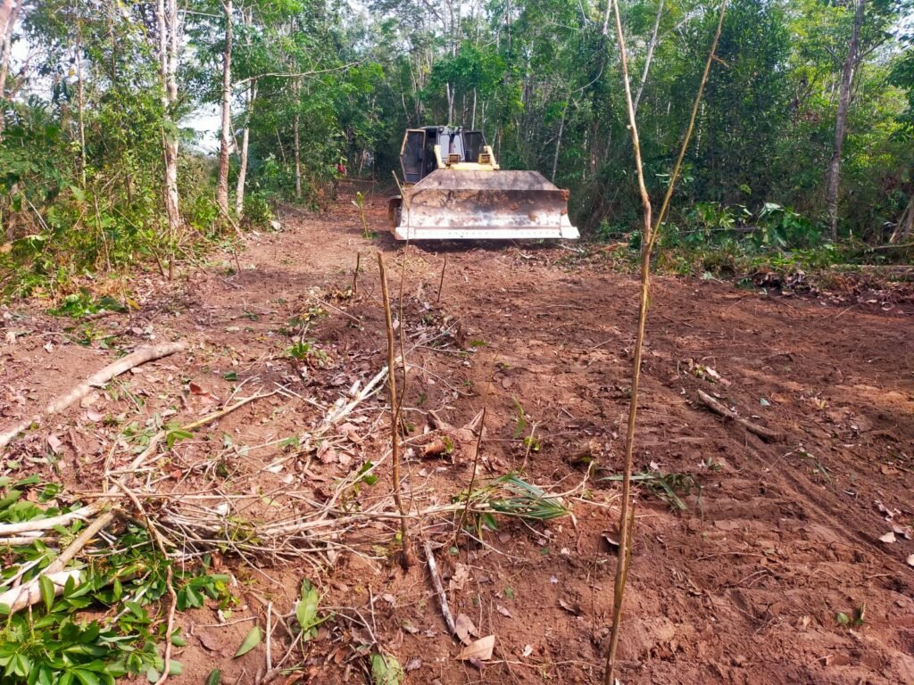 Pembangunan Jalan di Kampung Gunung Sangkaran Tingkatkan Akses dan Ekonomi Masyarakat