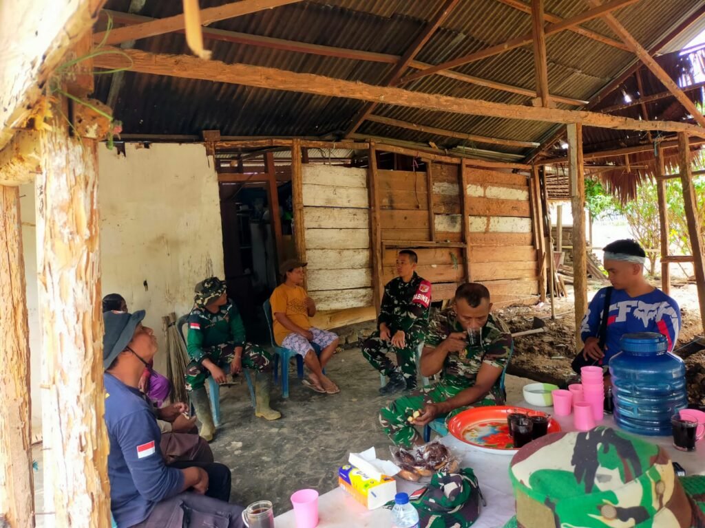 Satgas TMMD ke-130 Poso bangun relasi hangat dengan warga desa Mayakeli