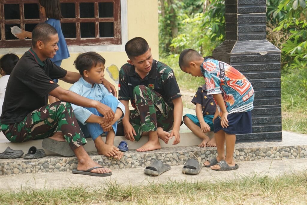 Satgas TMMD ke-130: Membangun Kedekatan Melalui Kebahagiaan Anak di Bengkulu
